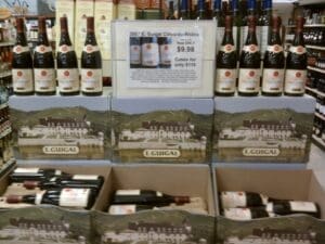 Guigal-Case-Display