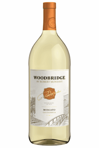 Woodbridge Moscato - 1.5L